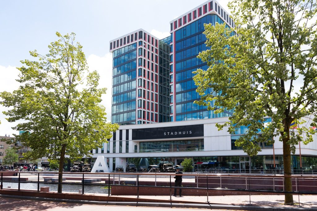 Militaire bootcamp voor scholieren tijdens Veteranendag in Almelo: “Samenwerken staat centraal”