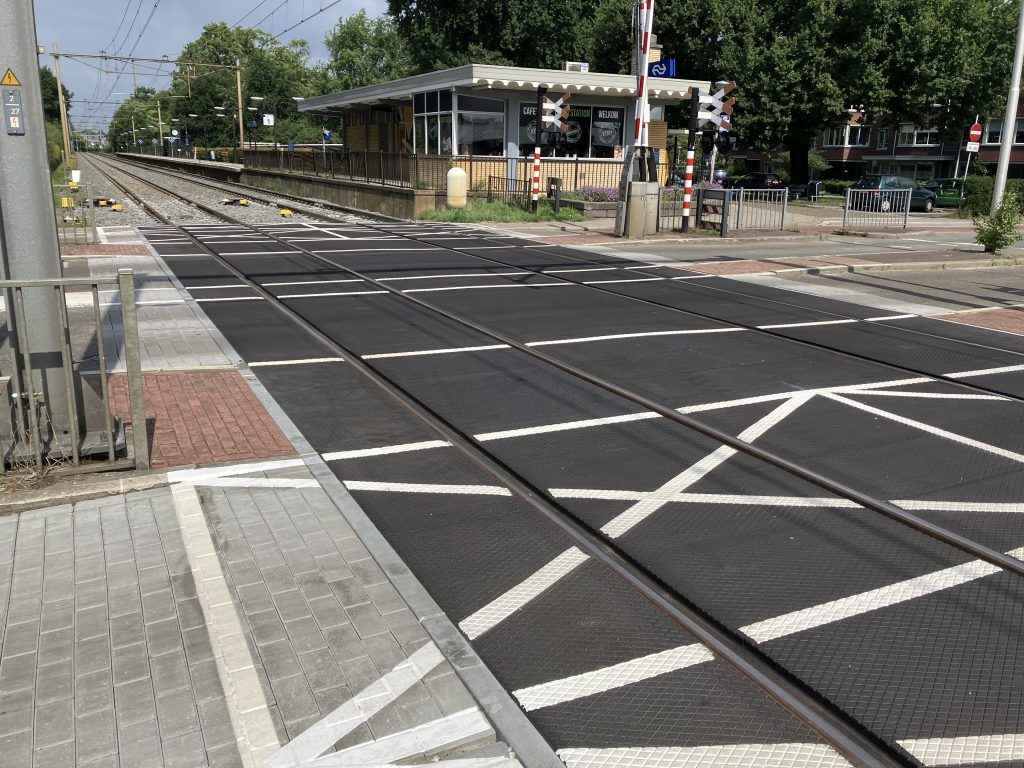 Minder trillingen langs het spoor: ProRail rondt groot onderzoek af
