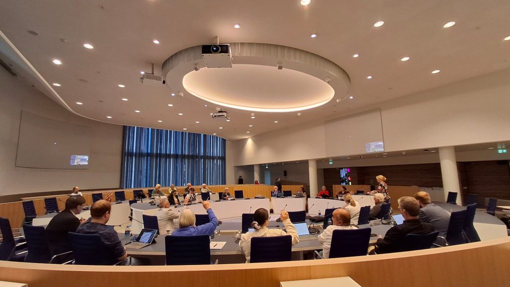 Hoe gaat het nu verder na de vaststelling van de uitslag gemeenteraadsverkiezingen 2026?