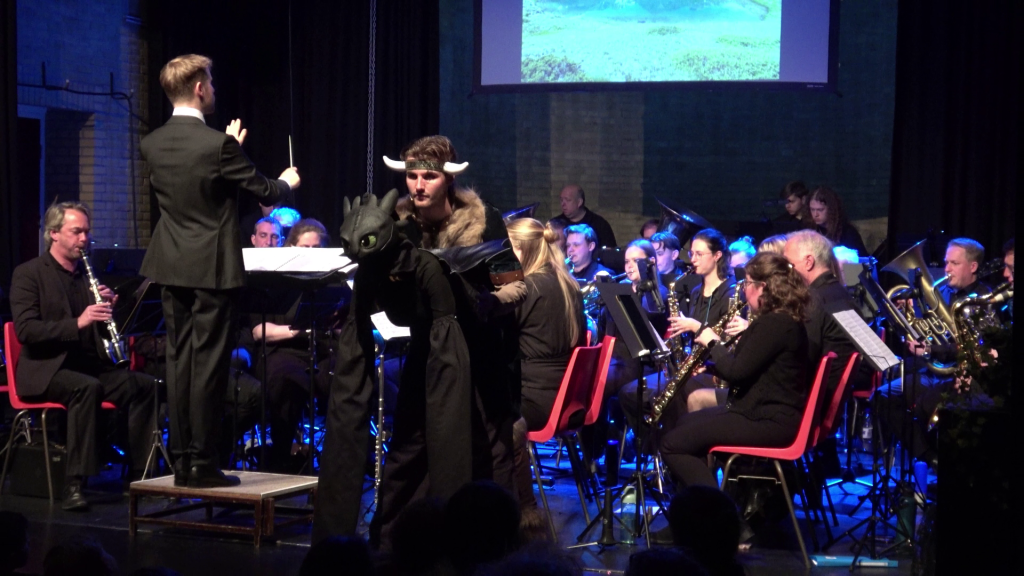 Muziekvoorstelling “Hoe tem je een draak” groot succes