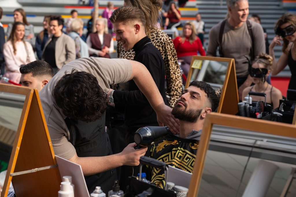 Studenten schitteren tijdens Hair Award 2026: Jubileumeditie vol creativiteit