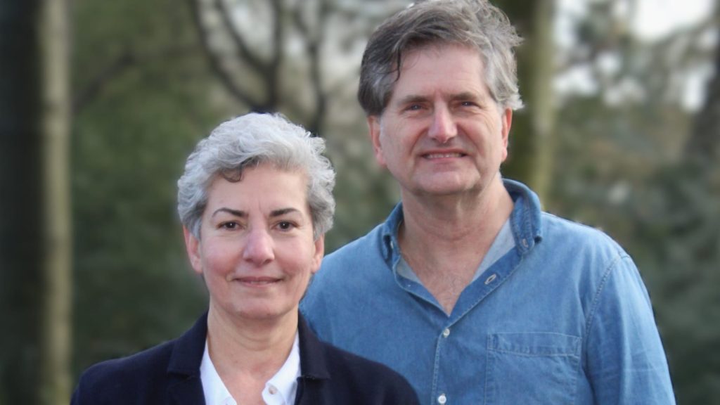 Almelo Centraal wil sterkere raad en nieuw gesprek over Stadstheater: “De raad is geen stempelmachine”