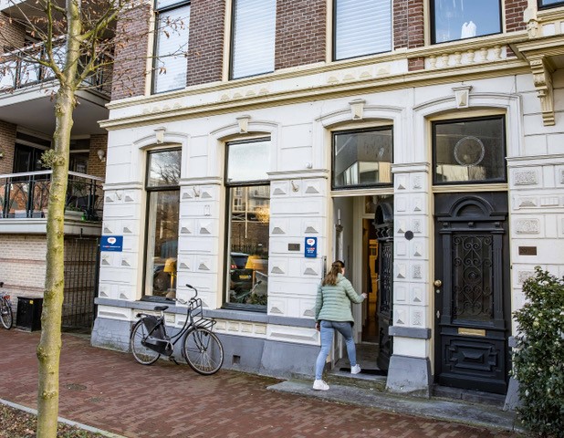 Ben je benieuwd wat er gebeurt in het TEJO-huis?