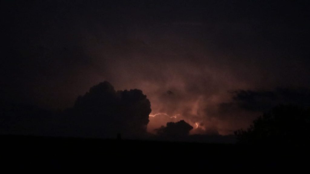Onweer op komst in Almelo: kans op hagel en windstoten tot 70 km/u