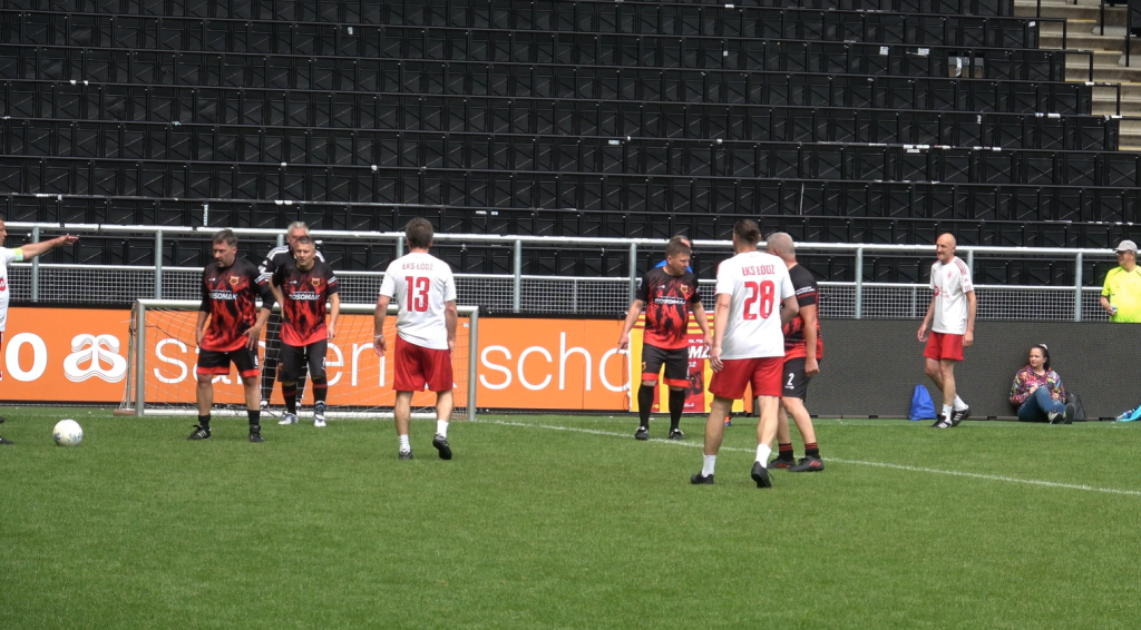 Tweede dag van de Almelo City Cup: Walking Footballers strijden om sportieve eer