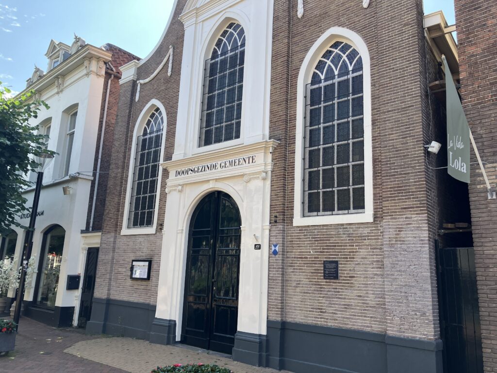 Doopsgezinde Kerk in Almelo vertelt verhaal van schuilkerk, textielfamilies en bijzonder orgel