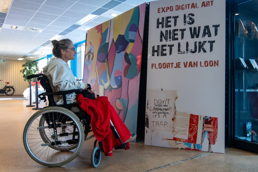 Floortje van Loon droomde van leven als kunstenaar: ‘Ik wil daar eigenlijk mijn salaris mee verdienen’