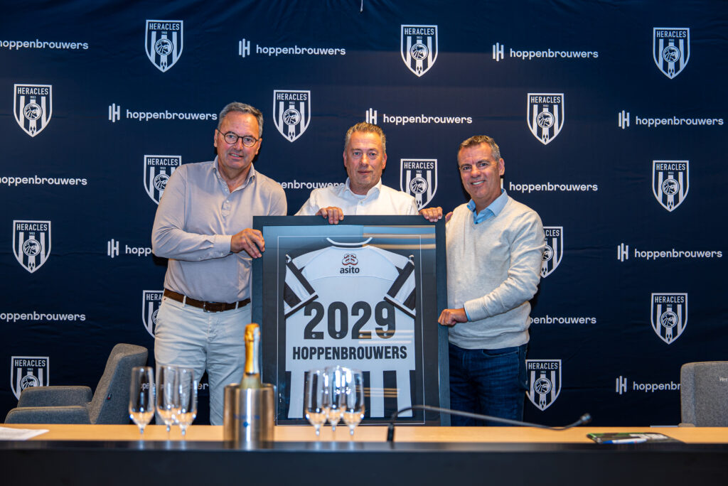 Heracles verlengt samenwerking met Hoppenbrouwers, gebouwbeheersysteem stadion wordt vernieuwd