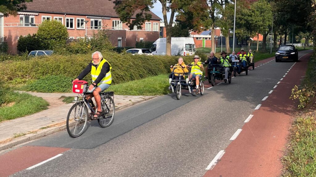 Op de duofiets door Almelo: “Wanneer gaan we weer?”